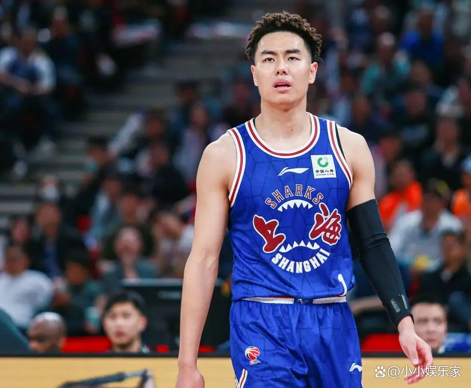 包含上海男篮闪光表现,逆转取得胜利的词条 包含上海男篮闪光表现,逆转取得胜利的词条