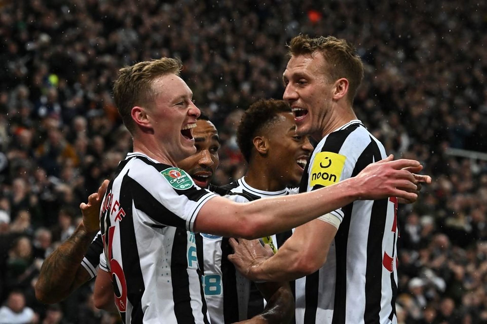 南安普顿横扫纽卡斯尔,继续保持不败 南安普顿横扫纽卡斯尔,继续保持不败