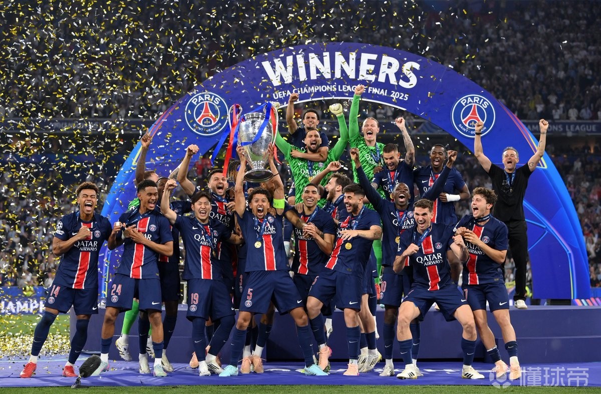 欧冠激情展开,球队欲拼尽全力晋级 欧冠激情展开,球队欲拼尽全力晋级