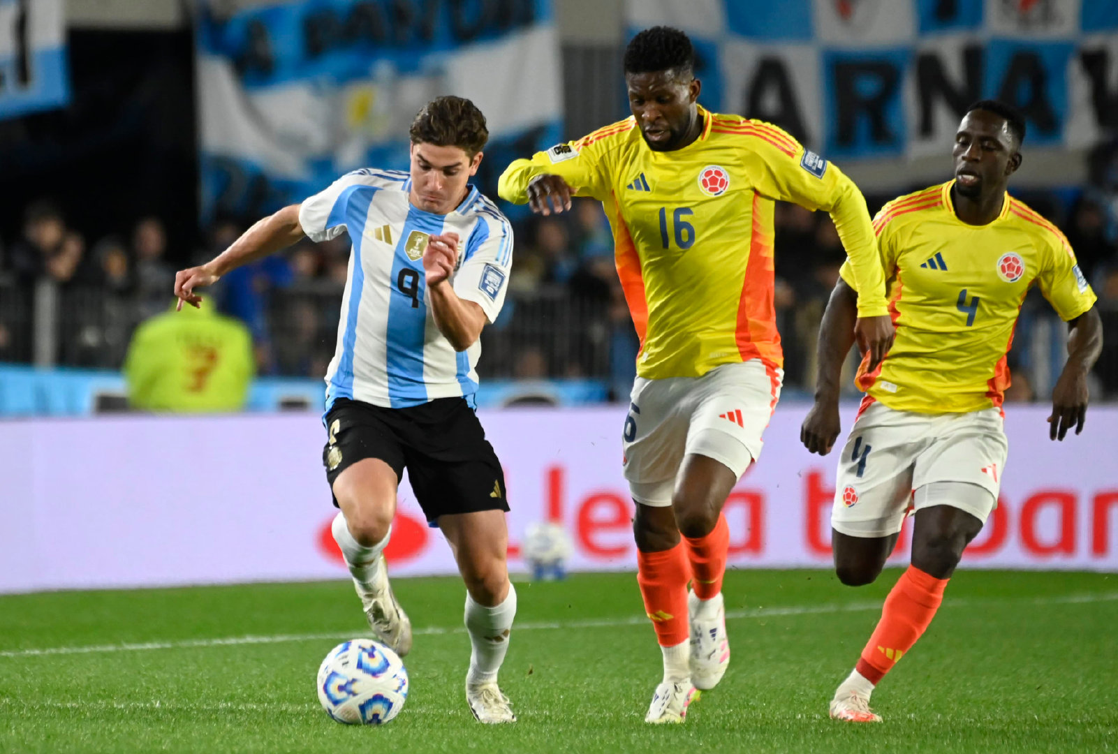 爱游戏大厅-阿尔及利亚球队晋级非洲杯，锋线火力强劲的简单介绍