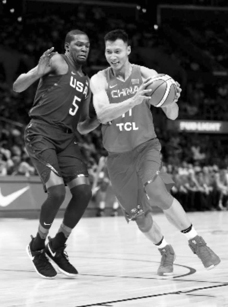 爱游戏下载-包含快船险胜雄鹿，易建联点燃赛场的词条