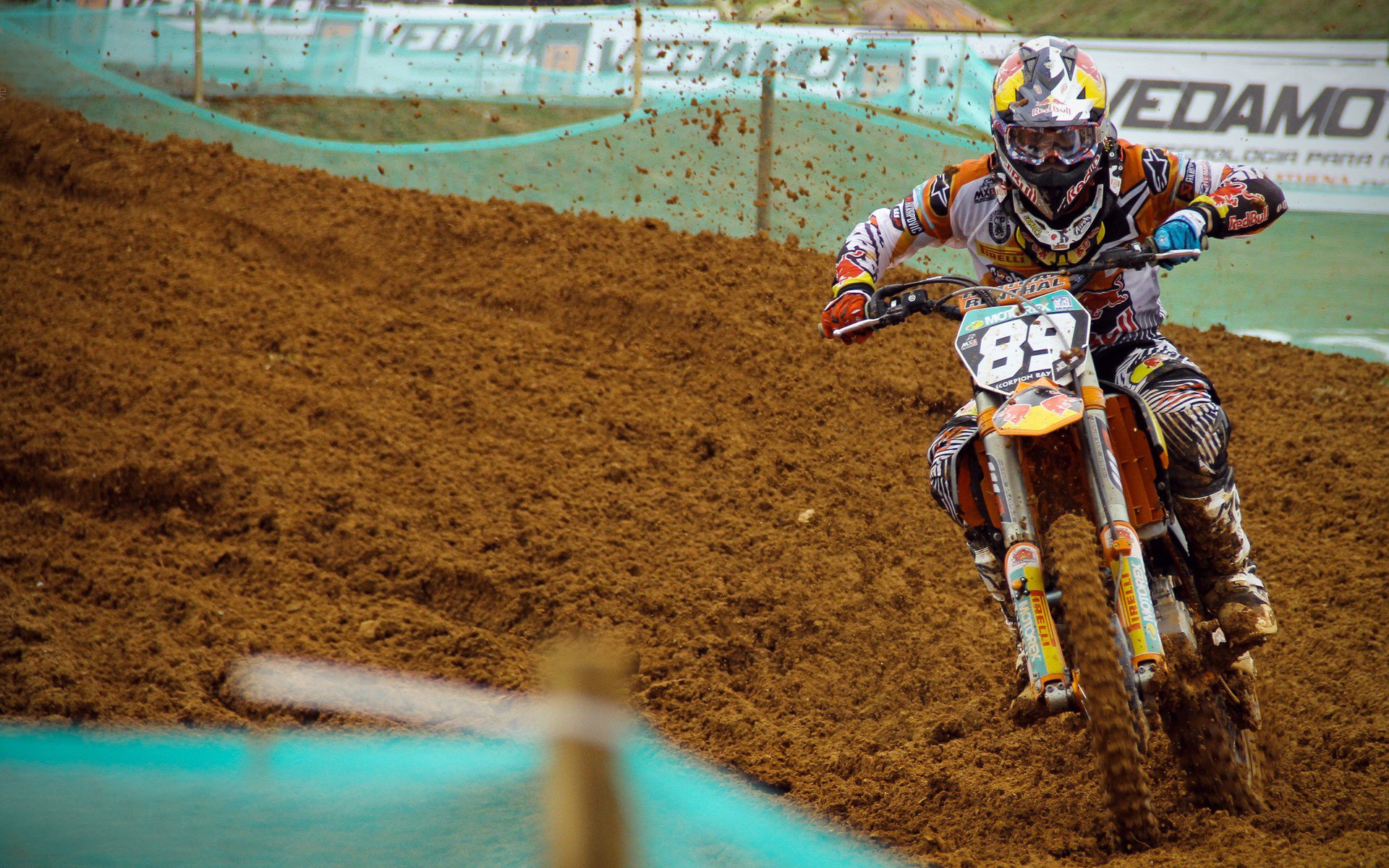 弗拉霍维奇独木擎天,南非足球强势逆袭荷兰的启示