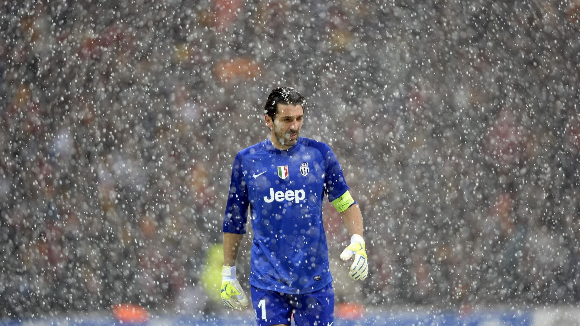 爱游戏下载-东决关键战焦点战，开拓者冲垮老鹰