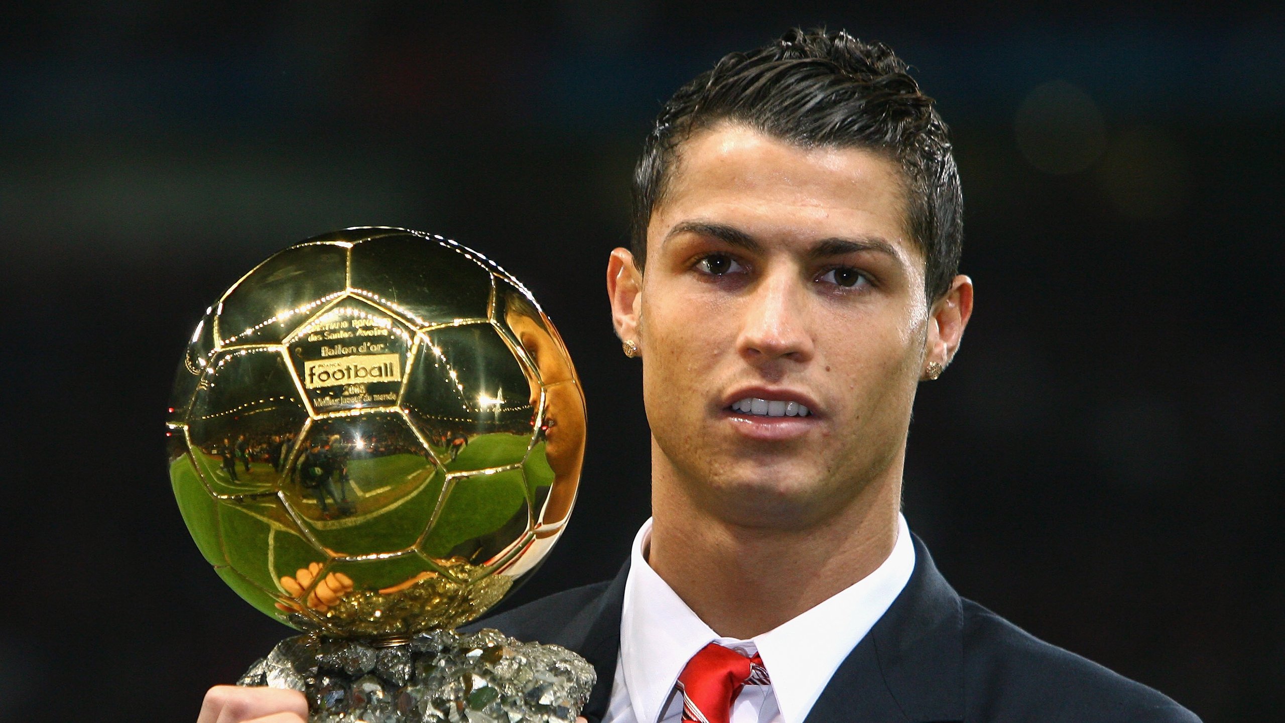 爱游戏在线-总决赛之夜，拉梅洛末节接管比赛的传奇时刻