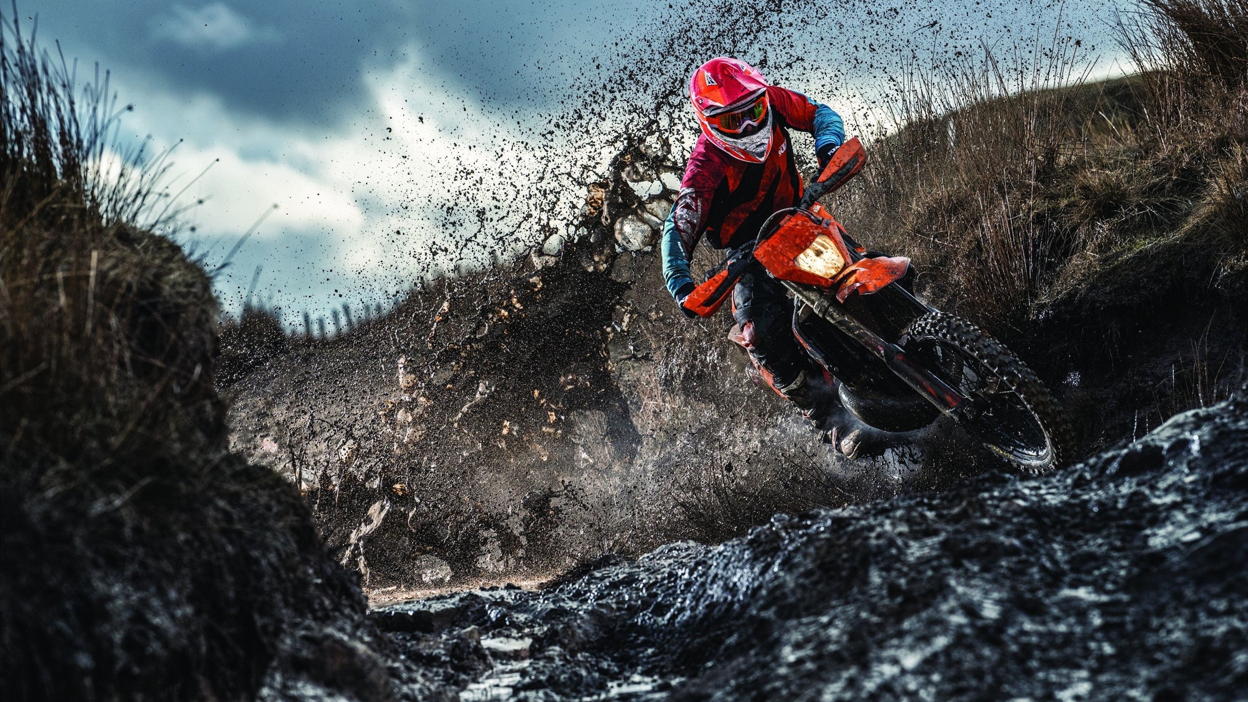 爱游戏-基耶萨独舞引领蓝衣军团，喀麦隆雄狮逆转书写传奇