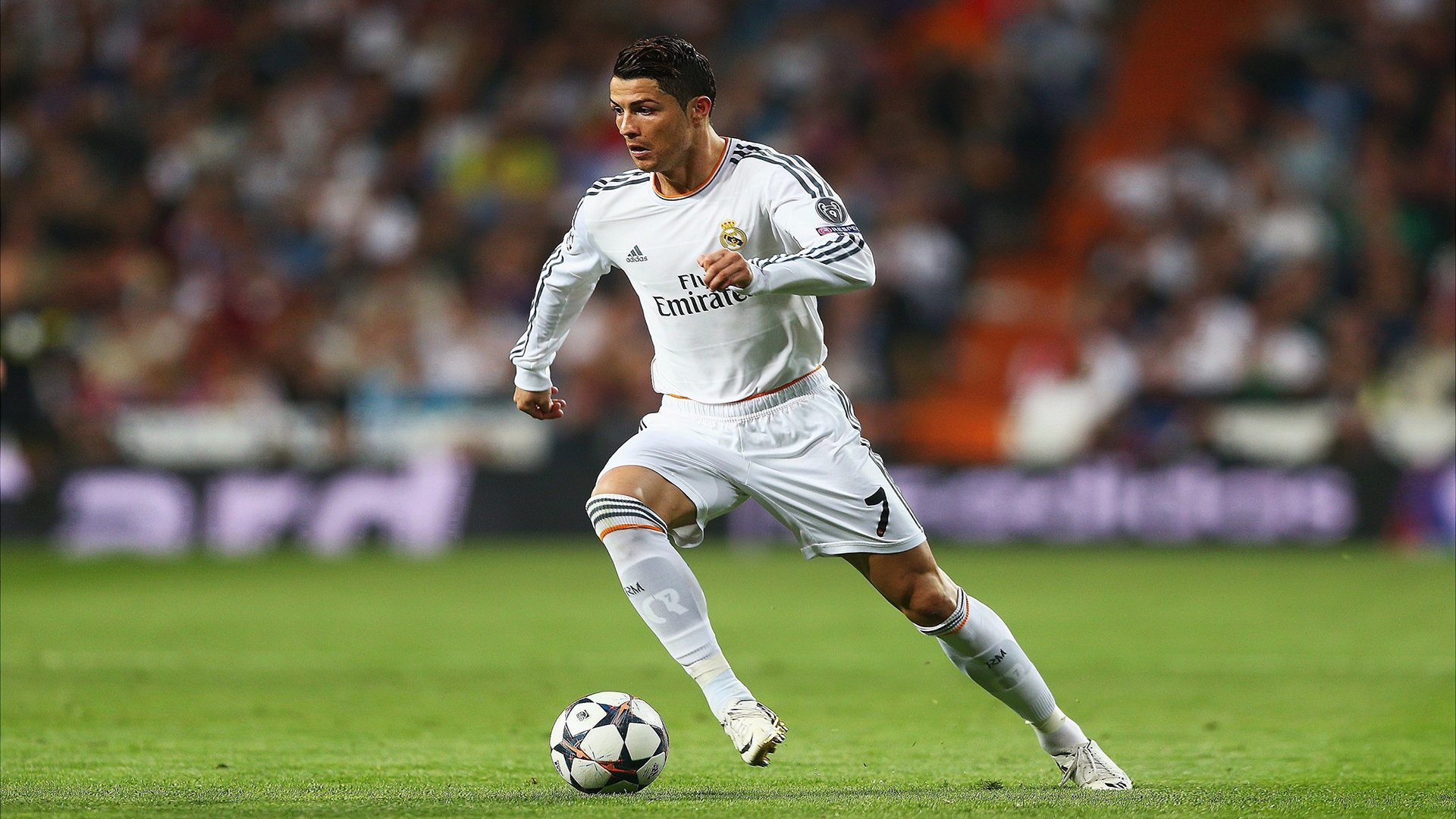 逆转之夜,当非洲雄鹰撕裂德意志战车,C罗在H组写下不朽传奇